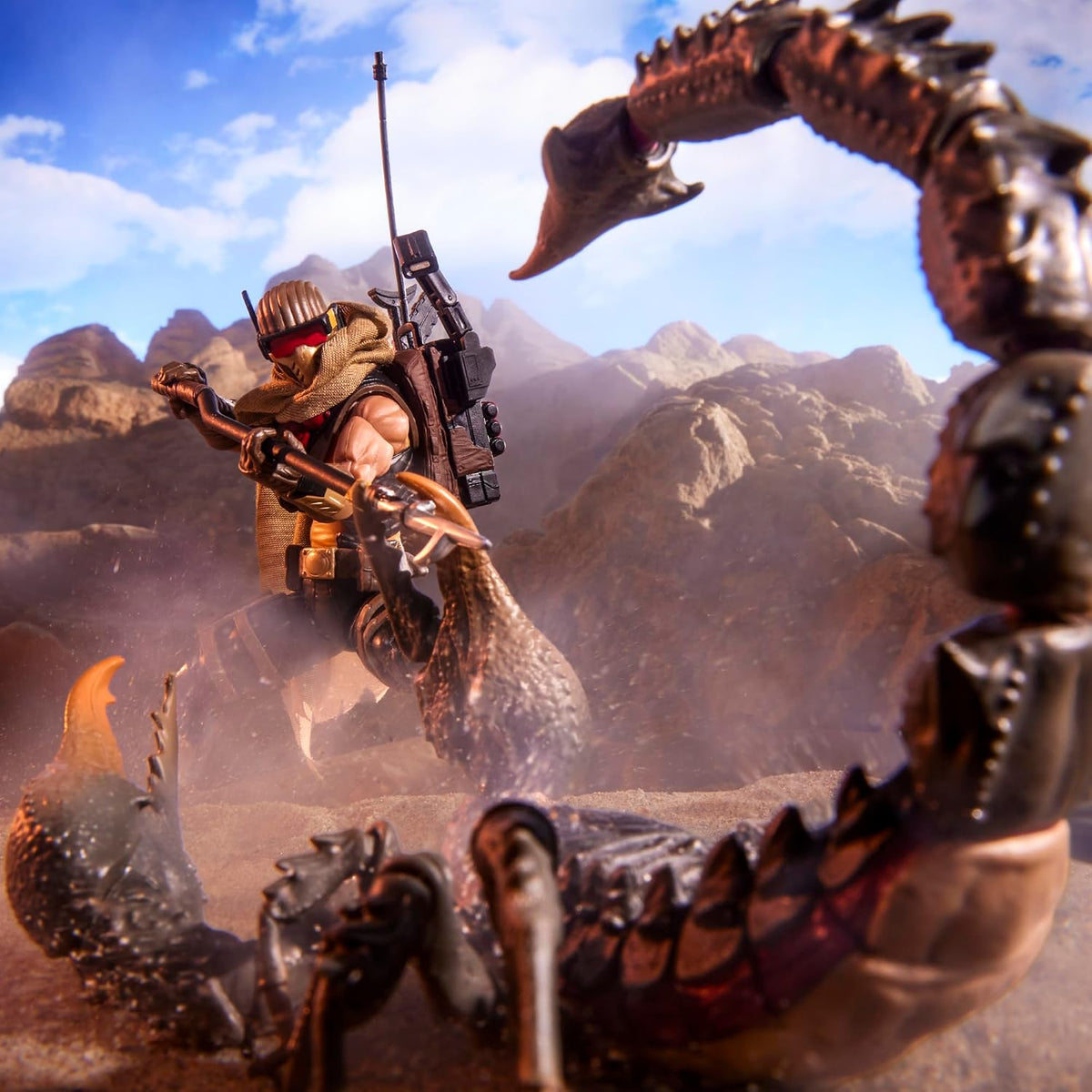 G.I. Joe Classified Series Cobra Desert Scorpion & SKRP10N-25