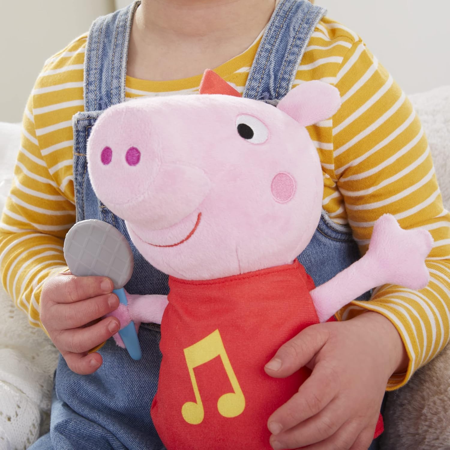 Peppa Pig: Oink-Along Songs Peppa Plush